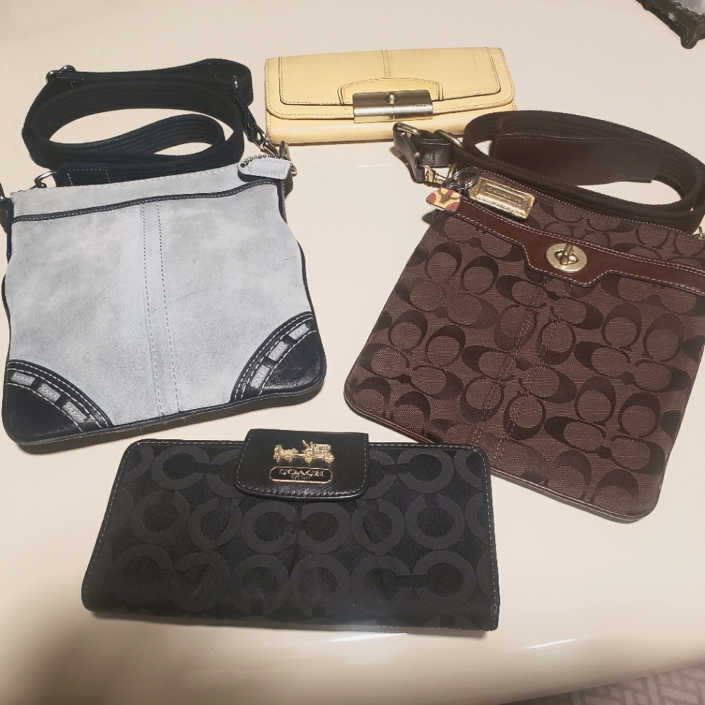 Coach 2 cross body pouches and 2 Coach wallets mint condition.